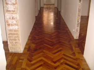 Falegnameria Carnevali: Posa Parquet e Pavimenti Legno - Fig. 2 Falegnameria Carnevali: Posa Parquet e Pavimenti Legno - Fig. 2