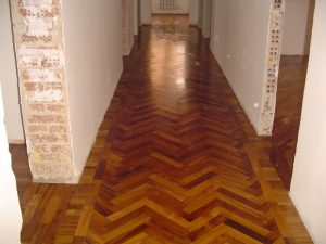 Falegnameria Carnevali: Posa Parquet e Pavimenti Legno - Fig. 2